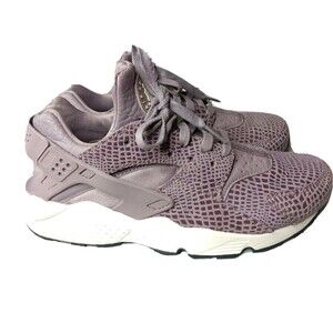 Nike Air Huarache Shoes Women's Size 8  Print Purple Smoke